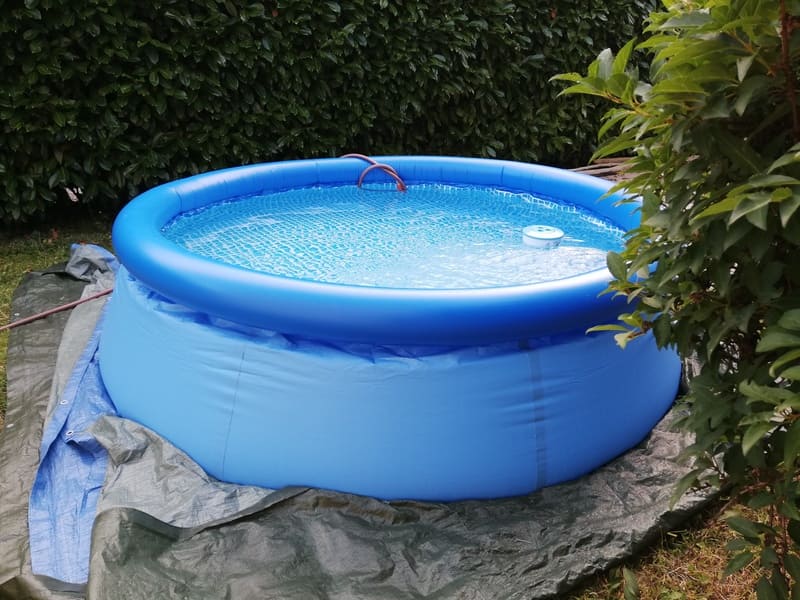 Comment monter une piscine autoportante gonflable