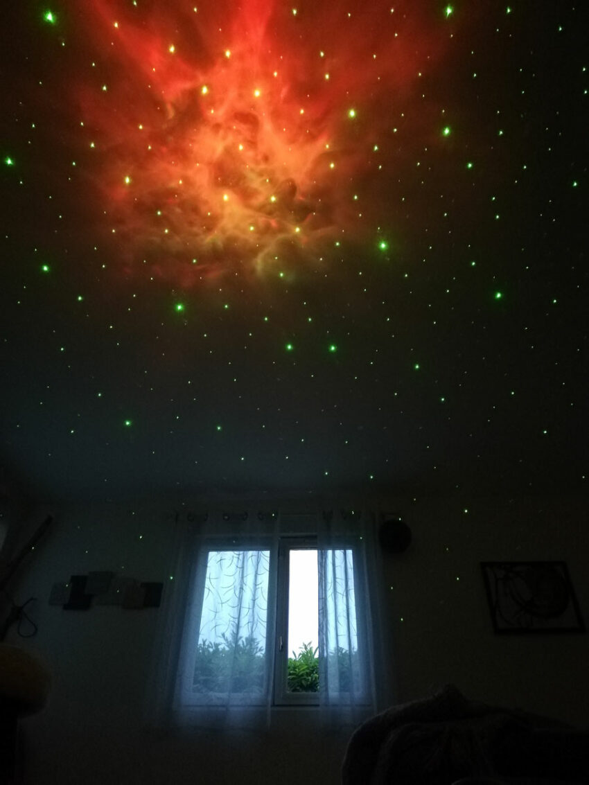 projecteur-etoiles-plafond