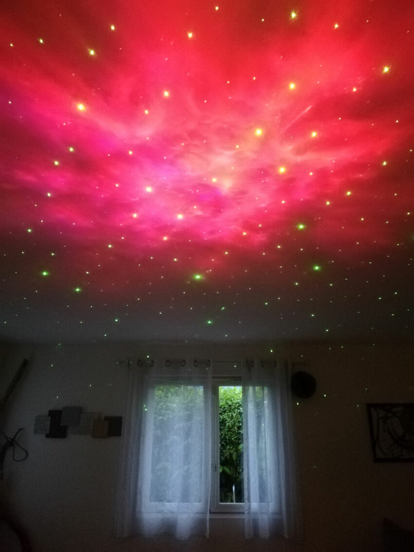 projecteur-plafond-etoile-aurores-boreales