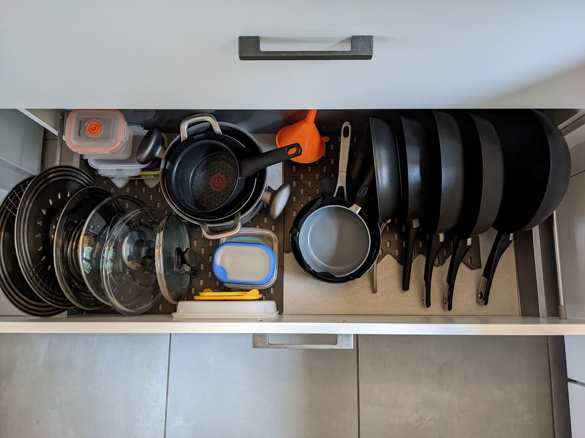 Comment ranger tiroir casseroles couvercles