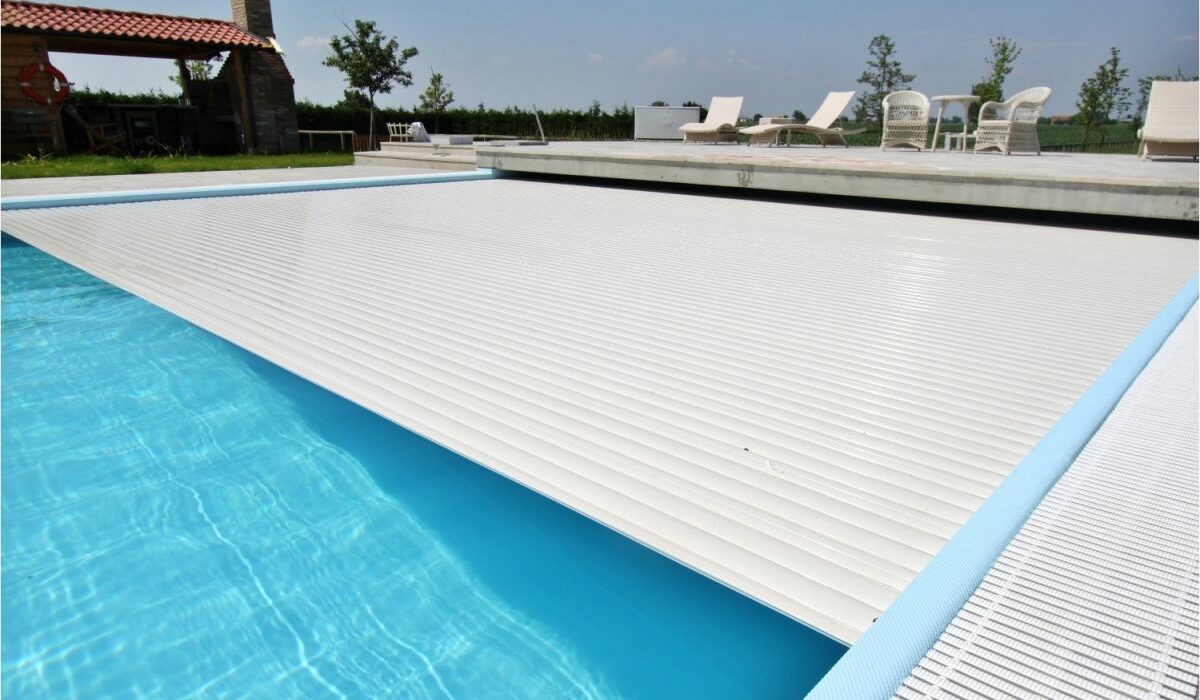 volets roulants pour piscine