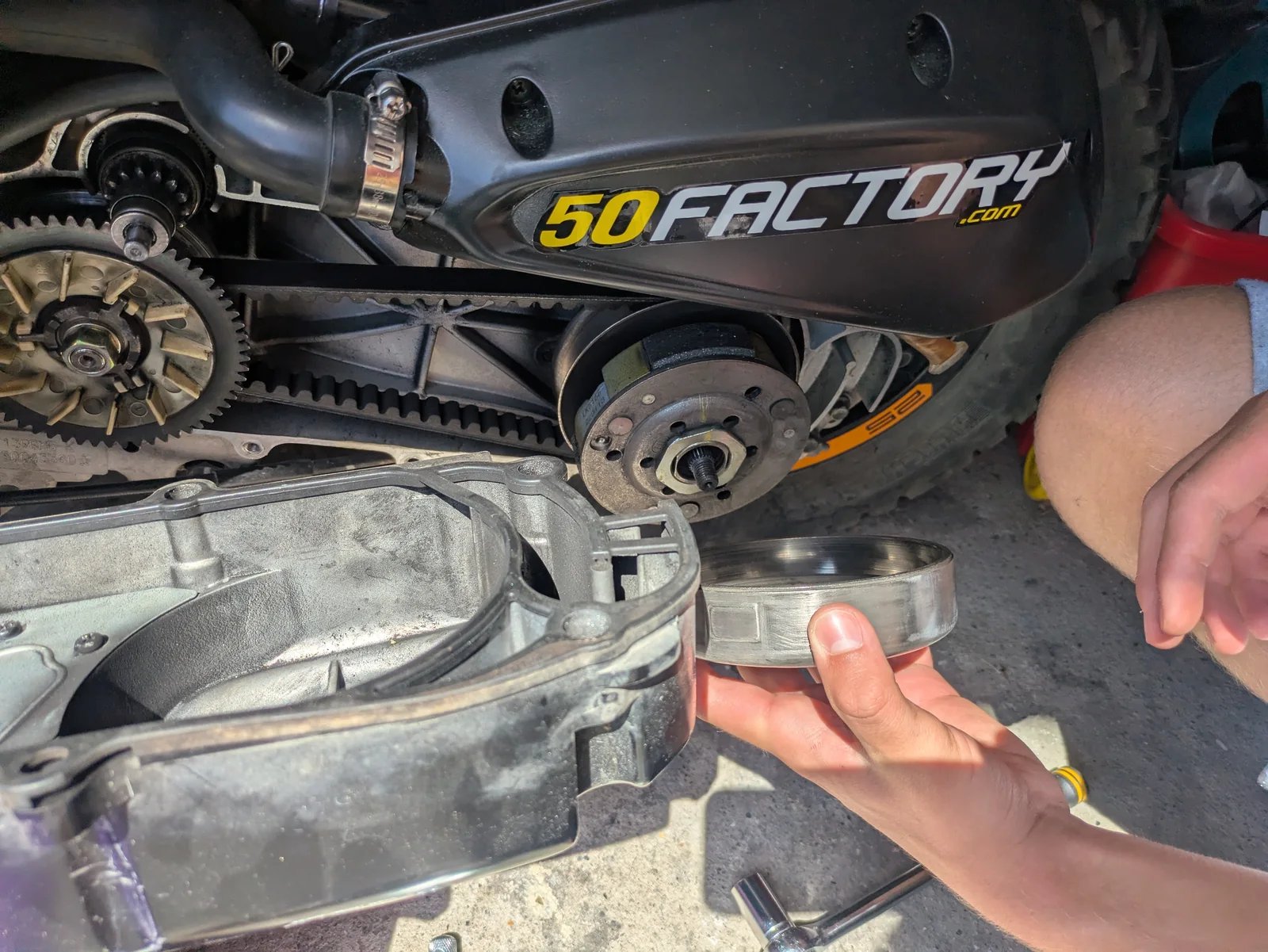 Choisir débrider scooter peugeot kisbee