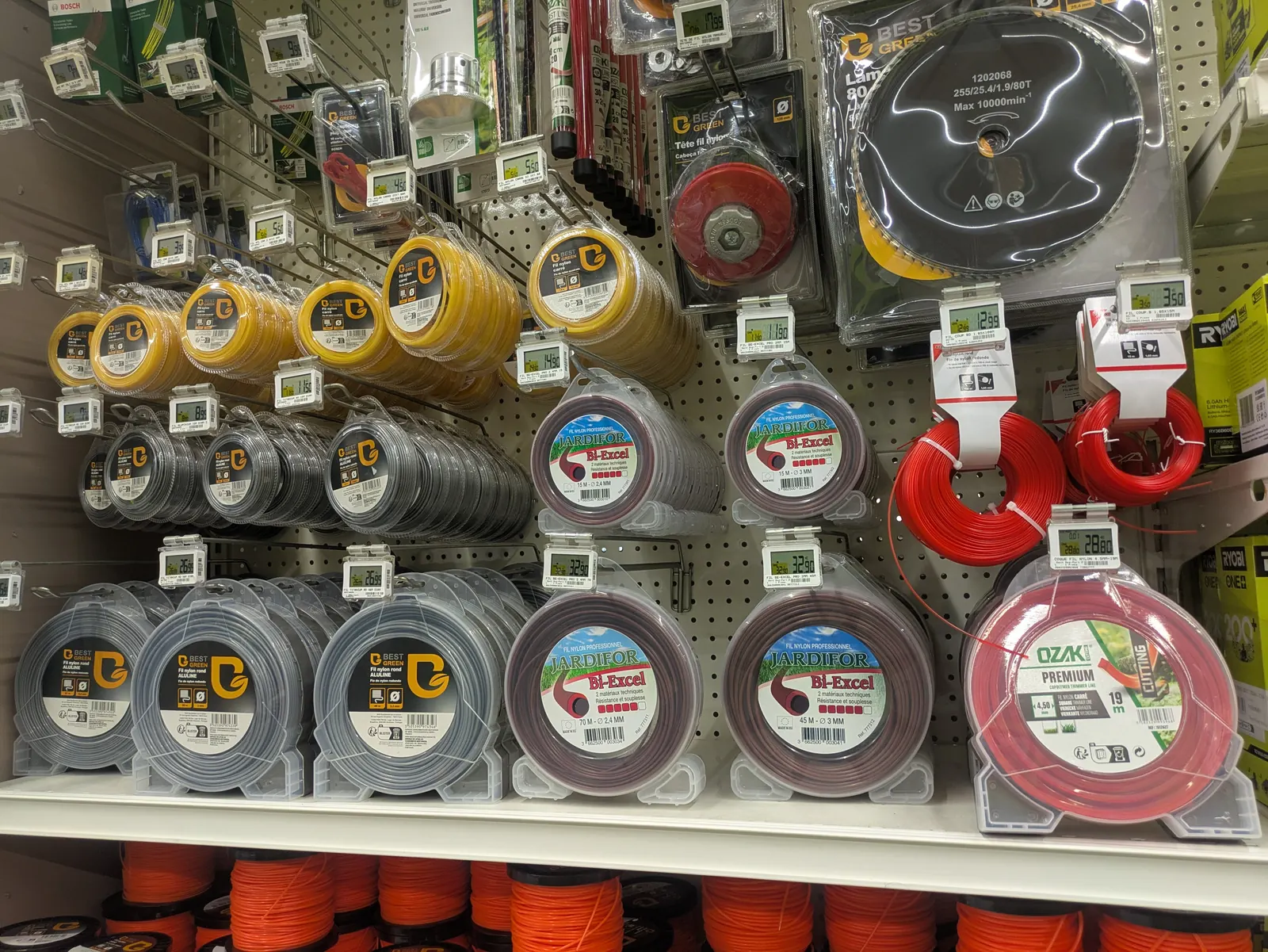 Caractéristiques de changer fil rotofil